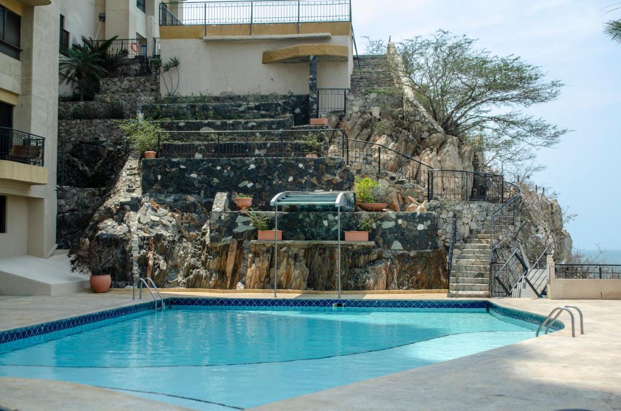 Penon Del Rodadero Santa Marta  Bagian luar foto